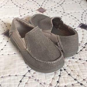 NWOT Boys Crocs